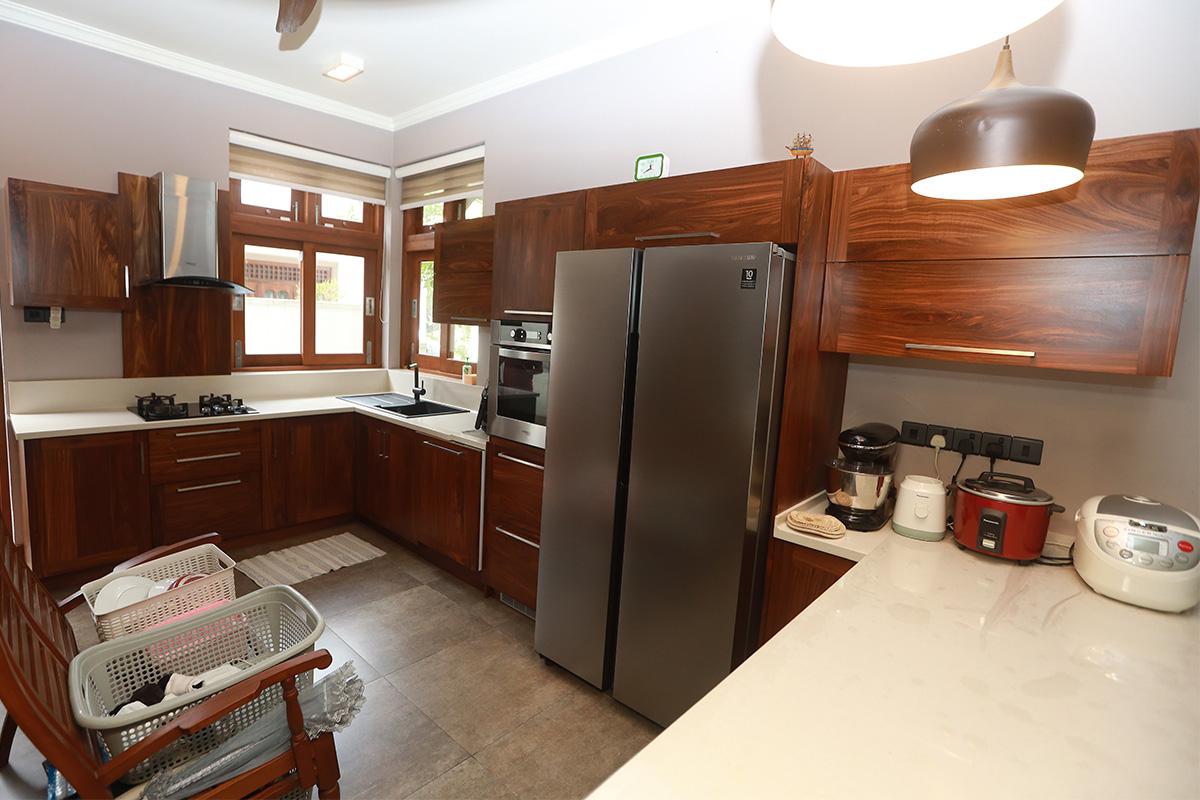 Luxury Mahogany Wood Pantry Cupboard